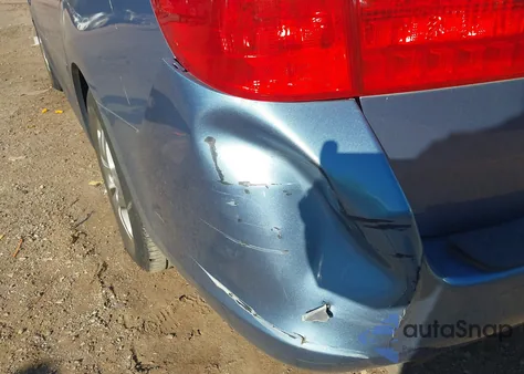 2005 Honda Odyssey Ex z USA, uszkodzony, nr VIN 5FNRL38485B134884